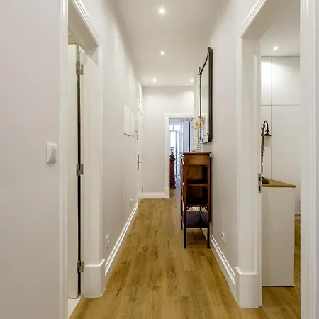 Marques De Pombal Vintage By Homing * リスボン