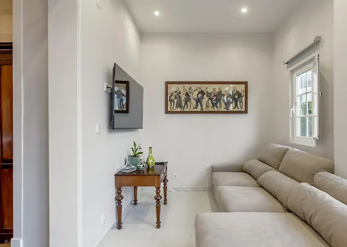 Marques De Pombal Vintage By Homing Lisbon