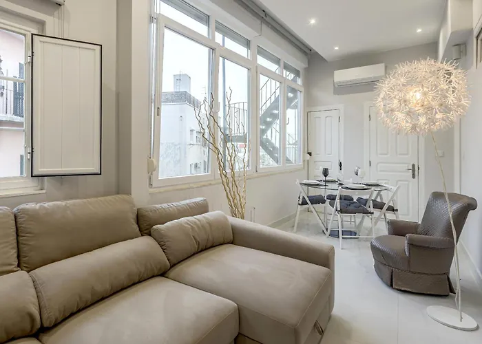 Marques De Pombal Vintage By Homing Apartment *