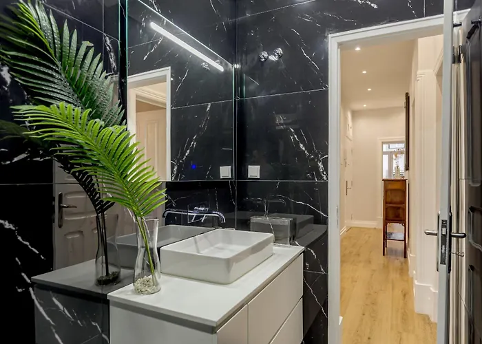 Marques De Pombal Vintage By Homing Apartment *